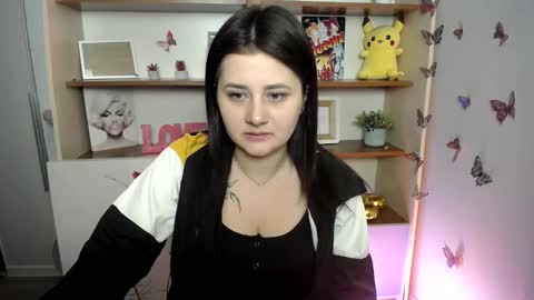 kissleoxx online show from June 2026 12:06:02 PM