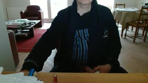 Snapshot of kisslog1 chatting on March 2026 03:22:01 PM kisslog1 online show from March 2026 03:22:01 PM