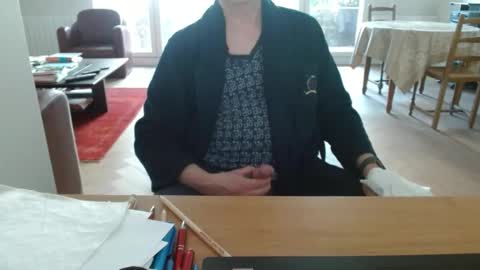kisslog1 online show from May 2026 07:24:01 AM