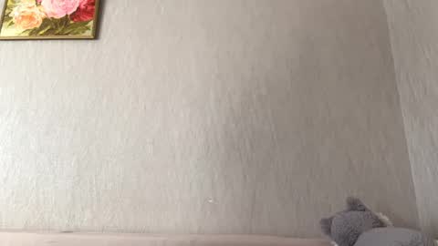 kissuthistime online show from May 2026 02:22:01 PM