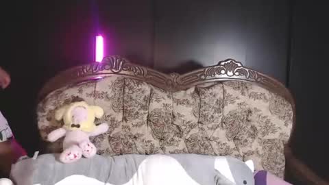 Ari Keimiwrights  online show from July 2026 12:06:02 AM