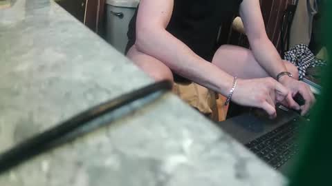 kitt online show from March 2026 06:34:01 PM