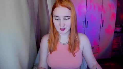 kitten_sun online show from May 2026 04:06:02 AM