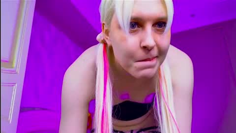 Evelyn online show from June 2026 01:36:01 PM