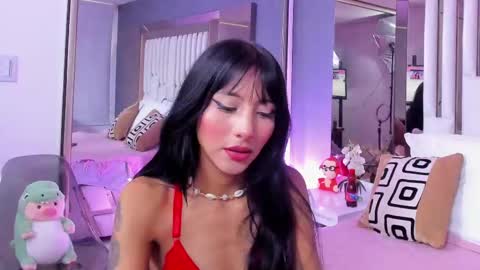 kitty online show from February 2025 07:35:01 PM