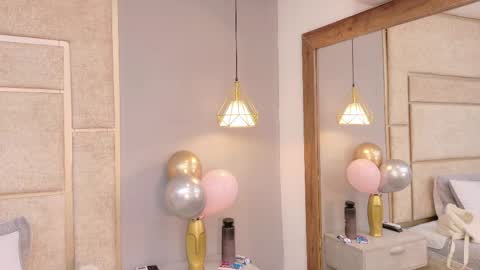 kitty_model online show from April 2026 11:44:01 AM