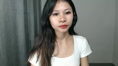kitty_pie69 online show from March 2026 09:15:01 AM