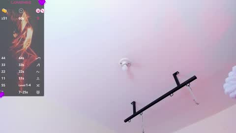 Snapshot of kitty_seduce chatting on February 2026 01:04:01 PM kitty online show from February 2026 01:04:01 PM