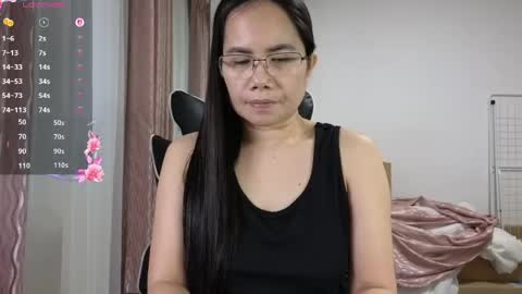 kittybabe0528 online show from April 2026 11:13:02 AM