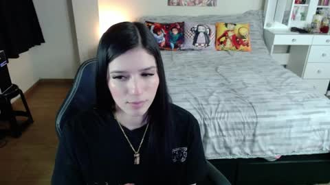 Isabel online show from March 2026 12:27:01 AM