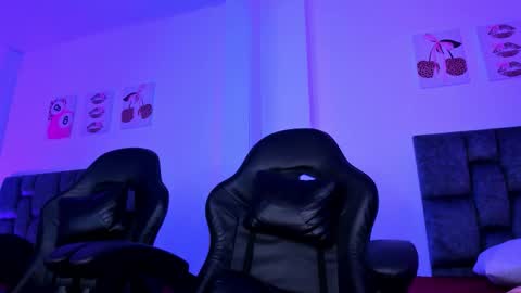 kitty online show from March 2026 06:36:01 PM