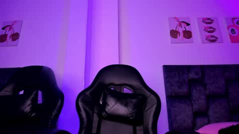 kitty online show from March 2026 03:56:01 PM