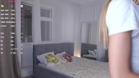 Alice online show from April 2026 07:58:01 PM