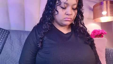 Snapshot of kity_hill chatting on June 2026 03:20:02 AM Kitty Hill online show from June 2026 03:20:02 AM