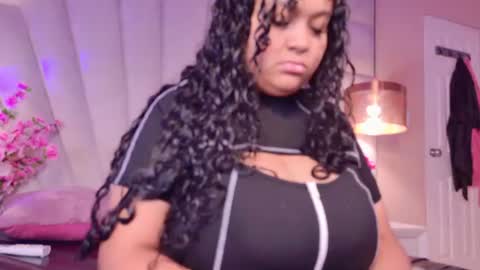Snapshot of kity_hill chatting on June 2026 04:08:01 AM Kitty Hill online show from June 2026 04:08:01 AM