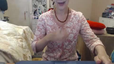 Snapshot of kiuminberry chatting on July 2026 10:58:02 AM KiuminBerry online show from July 2026 10:58:02 AM