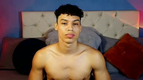 klaton__ online show from April 2026 11:28:01 PM