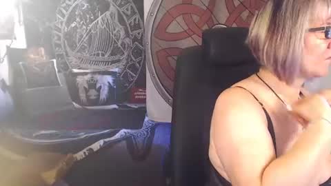 Snapshot of kleiner_teufel chatting on July 2026 06:10:01 AM Michelle online show from July 2026 06:10:01 AM