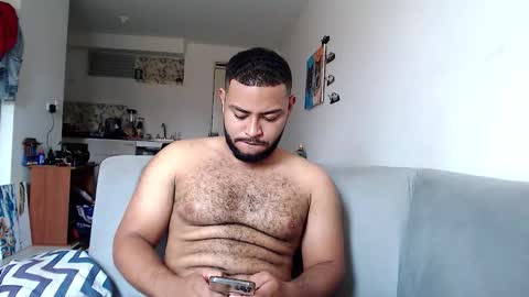 Snapshot of kleyton336 chatting on November 2025 03:44:02 PM kleyton online show from November 2025 03:44:02 PM