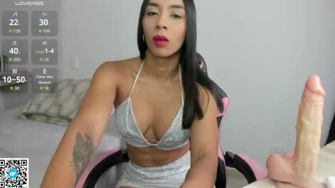Camila Reyes online show from July 2026 01:04:02 PM