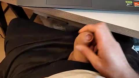 knilbonk online show from November 2025 09:43:01 AM