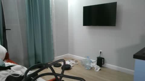 Adam online show from February 2026 04:06:02 AM