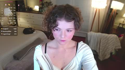 knowlita  online show from December 2024 01:33:02 PM