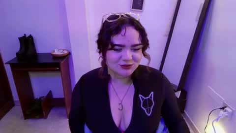 camila online show from February 2026 04:54:02 AM