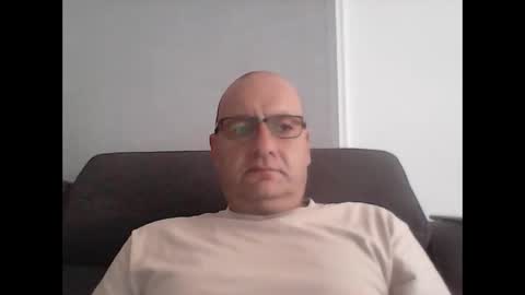 Snapshot of konsty17 chatting on January 2025 02:30:01 AM konsty17 online show from January 2025 02:30:01 AM