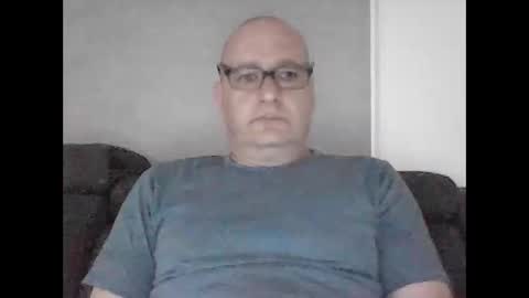 Snapshot of konsty17 chatting on October 2025 09:59:02 PM konsty17 online show from October 2025 09:59:02 PM