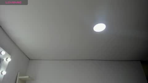 Koral Cuz online show from January 2026 04:12:01 PM