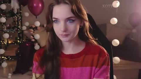 Snapshot of kottyaa_ch chatting on November 2025 08:07:02 PM Kottyaa cb FOLLOWING online show from November 2025 08:07:02 PM