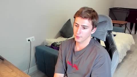 krishort online show from February 2025 06:42:02 PM