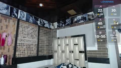 kriss_sweetboobs online show from March 2026 11:38:01 AM