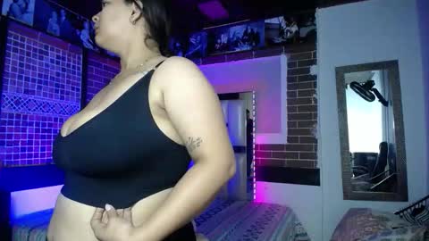 kriss_sweetboobs online show from March 2026 12:32:01 PM