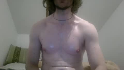 krissifitboy_xxx online show from March 2026 05:08:01 PM