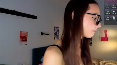 Snapshot of krisss__kisss chatting on June 2026 05:49:02 PM Kriss online show from June 2026 05:49:02 PM