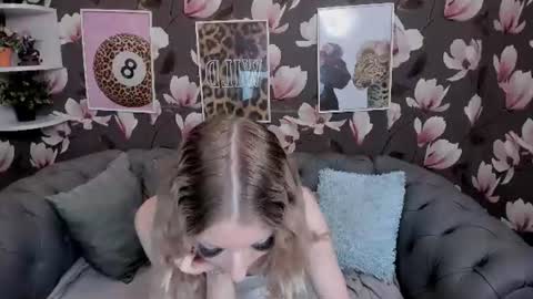 Kristy online show from June 2026 10:47:02 AM