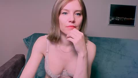 kristina_vagner online show from March 2026 01:42:01 AM