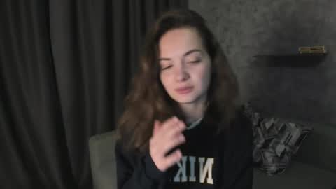 Kristina online show from April 2026 04:31:02 PM