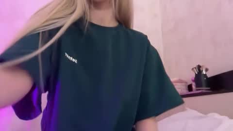 Kristy and Alice online show from March 2026 01:15:01 PM