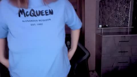 Snapshot of kristy_fran chatting on February 2026 11:43:02 PM Kristy online show from February 2026 11:43:02 PM