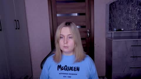 Snapshot of kristy_fran chatting on February 2026 10:38:01 PM Kristy online show from February 2026 10:38:01 PM