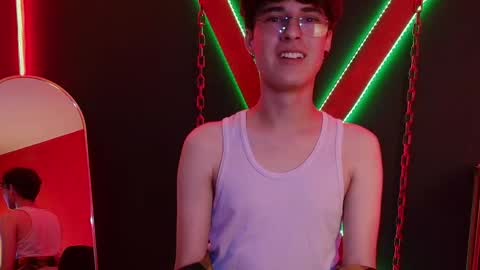 krown_nox online show from May 2026 09:09:02 PM