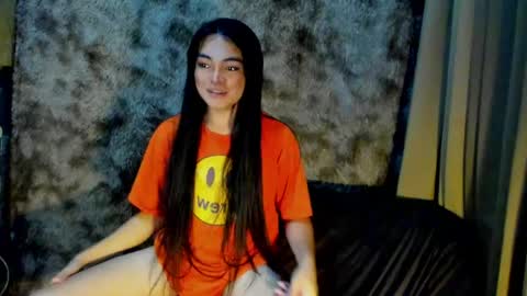 krystal_angel online show from April 2026 07:49:01 PM
