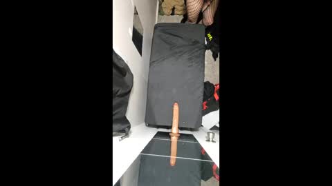 krystltymeup online show from April 2026 05:18:02 AM