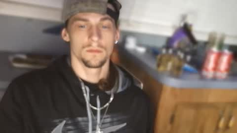 krytiar1992 online show from November 2025 10:50:02 AM