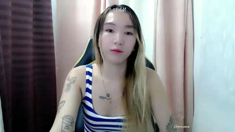 kweenie1026 online show from April 2026 05:35:02 PM