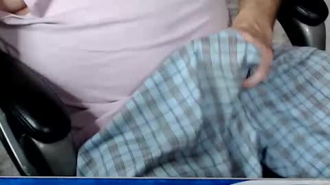 kwib34 online show from January 2026 07:46:01 AM