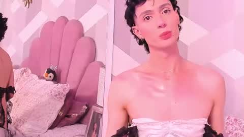 Snapshot of kyliemonnet chatting on June 2026 07:48:01 PM Kylie jl online show from June 2026 07:48:01 PM